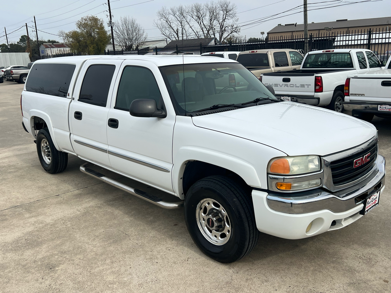 GMC Sierra 1500 HD SLE Crew Cab Short Bed 2WD 2003