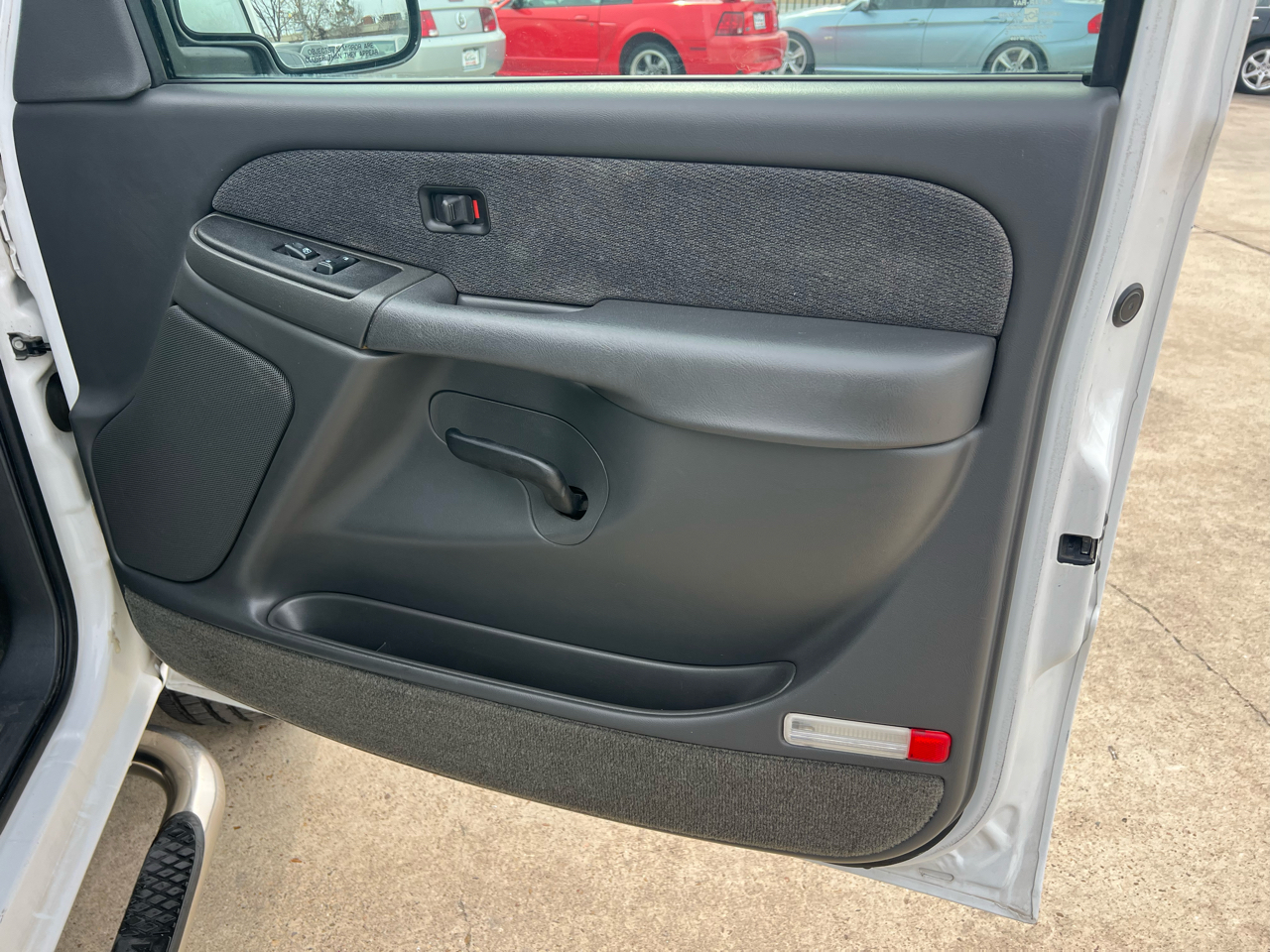 GMC Sierra 1500 HD SLE Crew Cab Short Bed 2WD 2003