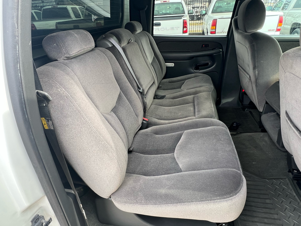 GMC Sierra 1500 HD SLE Crew Cab Short Bed 2WD 2003