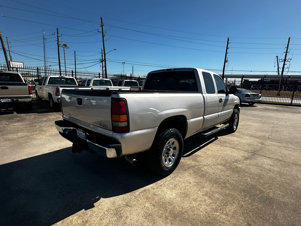 GMC Sierra 1500 SLE Ext. Cab Short Bed 2WD 2004