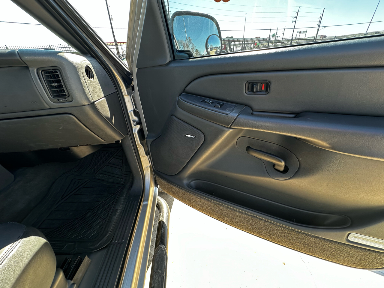 GMC Sierra 1500 SLE Ext. Cab Short Bed 2WD 2004