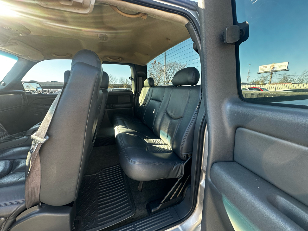 GMC Sierra 1500 SLE Ext. Cab Short Bed 2WD 2004