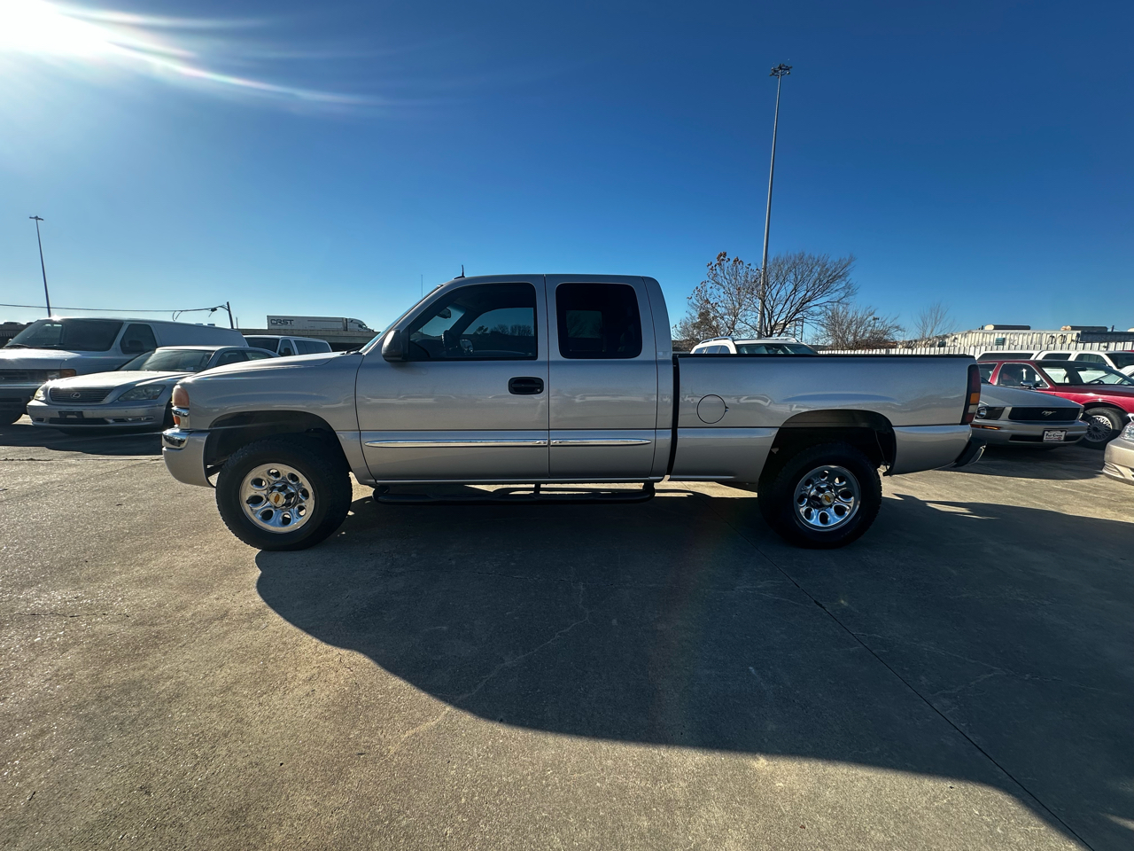 GMC Sierra 1500 SLE Ext. Cab Short Bed 2WD 2004