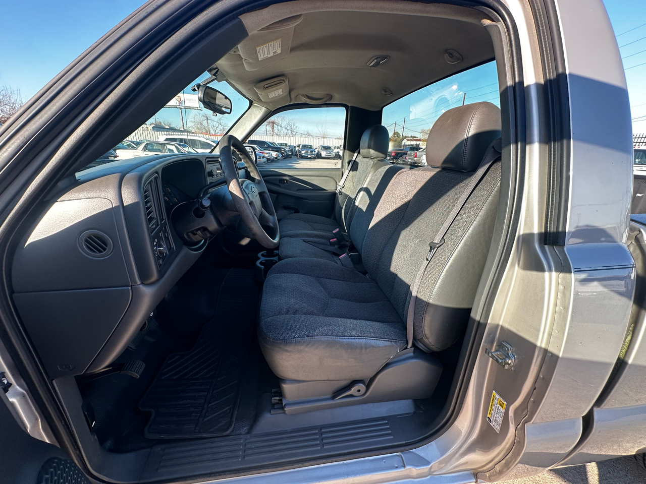 Chevrolet Silverado 1500 Reg. Cab Short Bed 2WD 2006