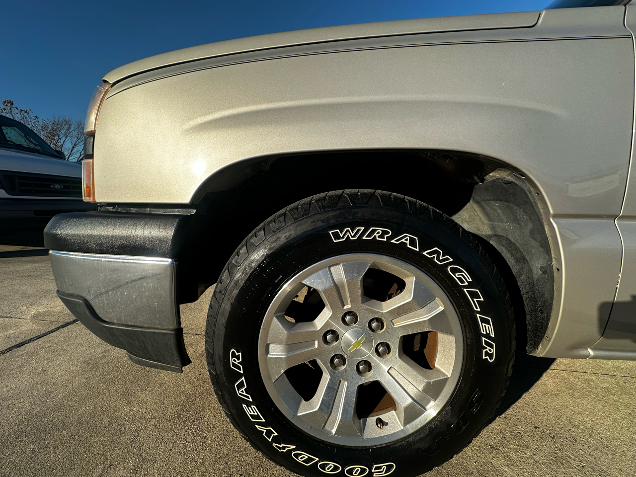 Chevrolet Silverado 1500 Reg. Cab Short Bed 2WD 2006