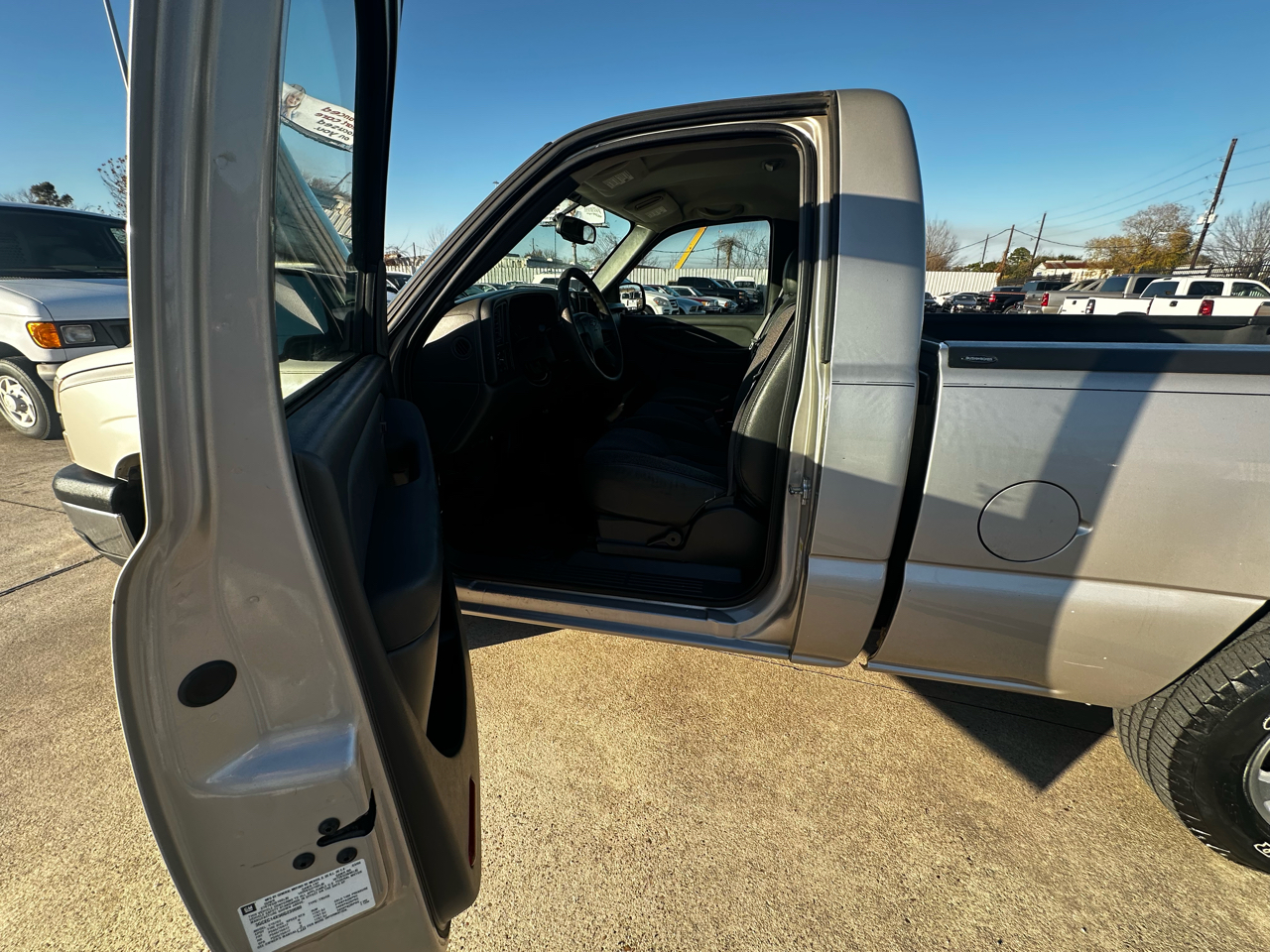 Chevrolet Silverado 1500 Reg. Cab Short Bed 2WD 2006