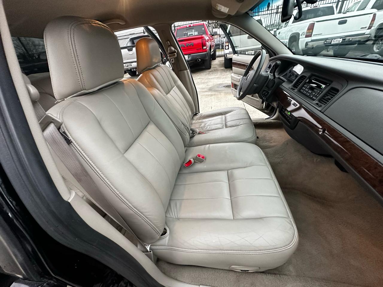 Mercury Grand Marquis LS Ultimate 2009