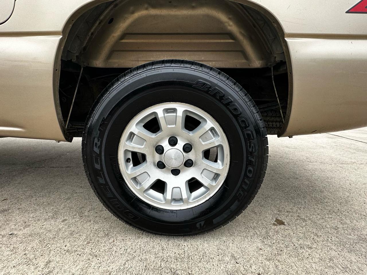 GMC Sierra 1500  2005