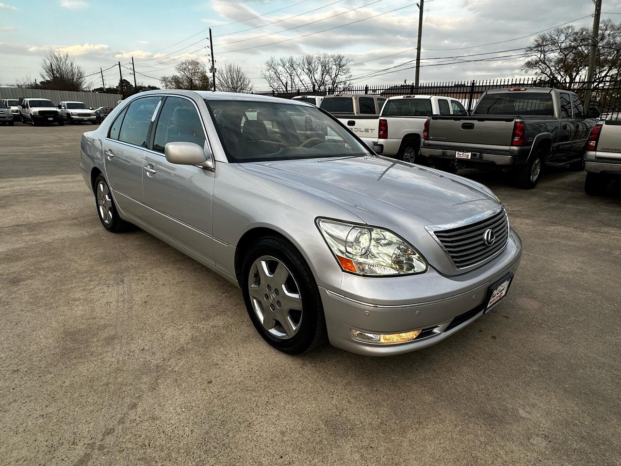 Lexus LS 430 Sedan 2004