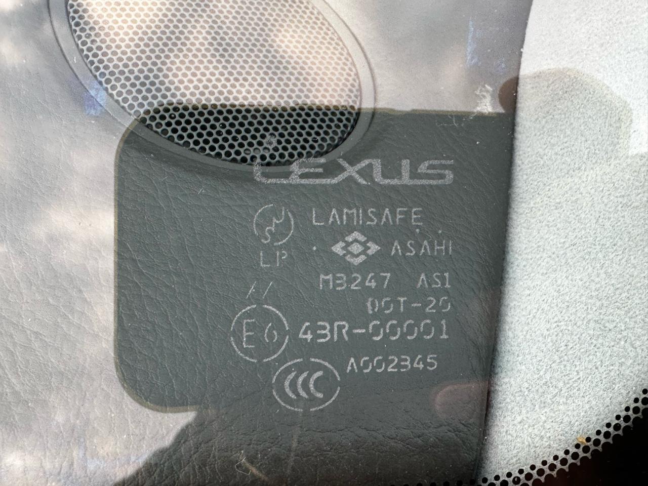 Lexus LS 430 Sedan 2004