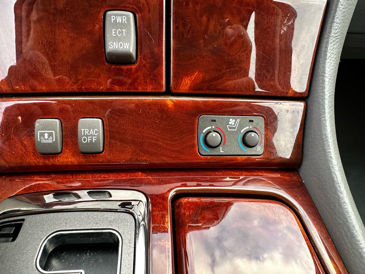 Lexus LS 430 Sedan 2004