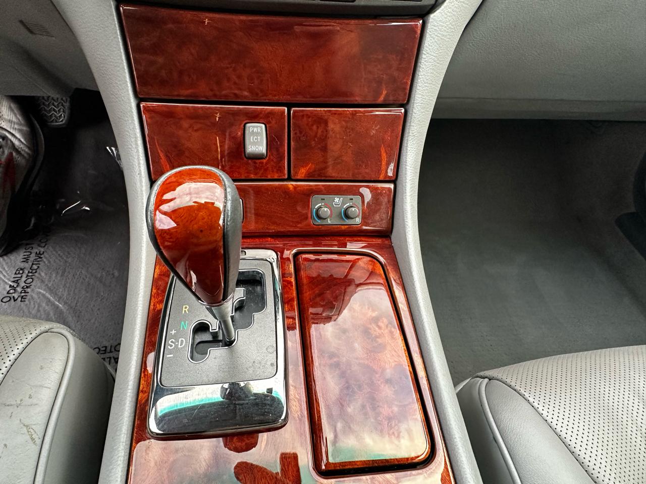 Lexus LS 430 Sedan 2004