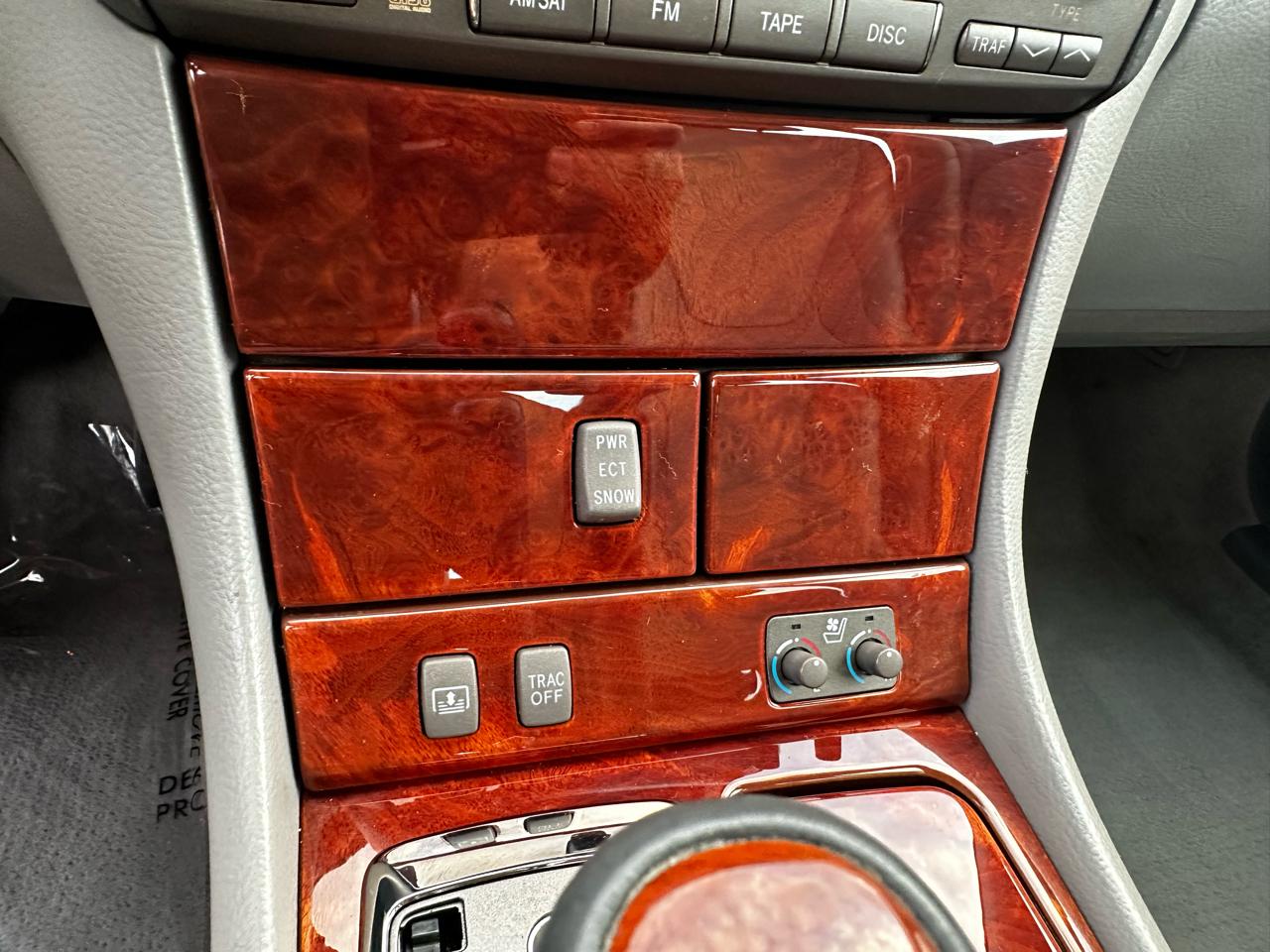 Lexus LS 430 Sedan 2004