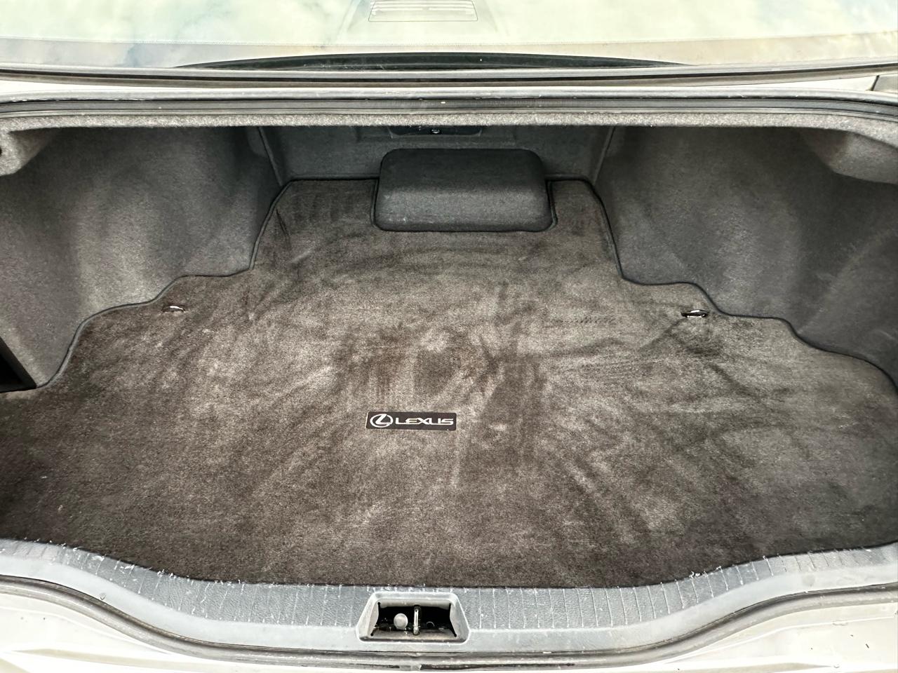 Lexus LS 430 Sedan 2004