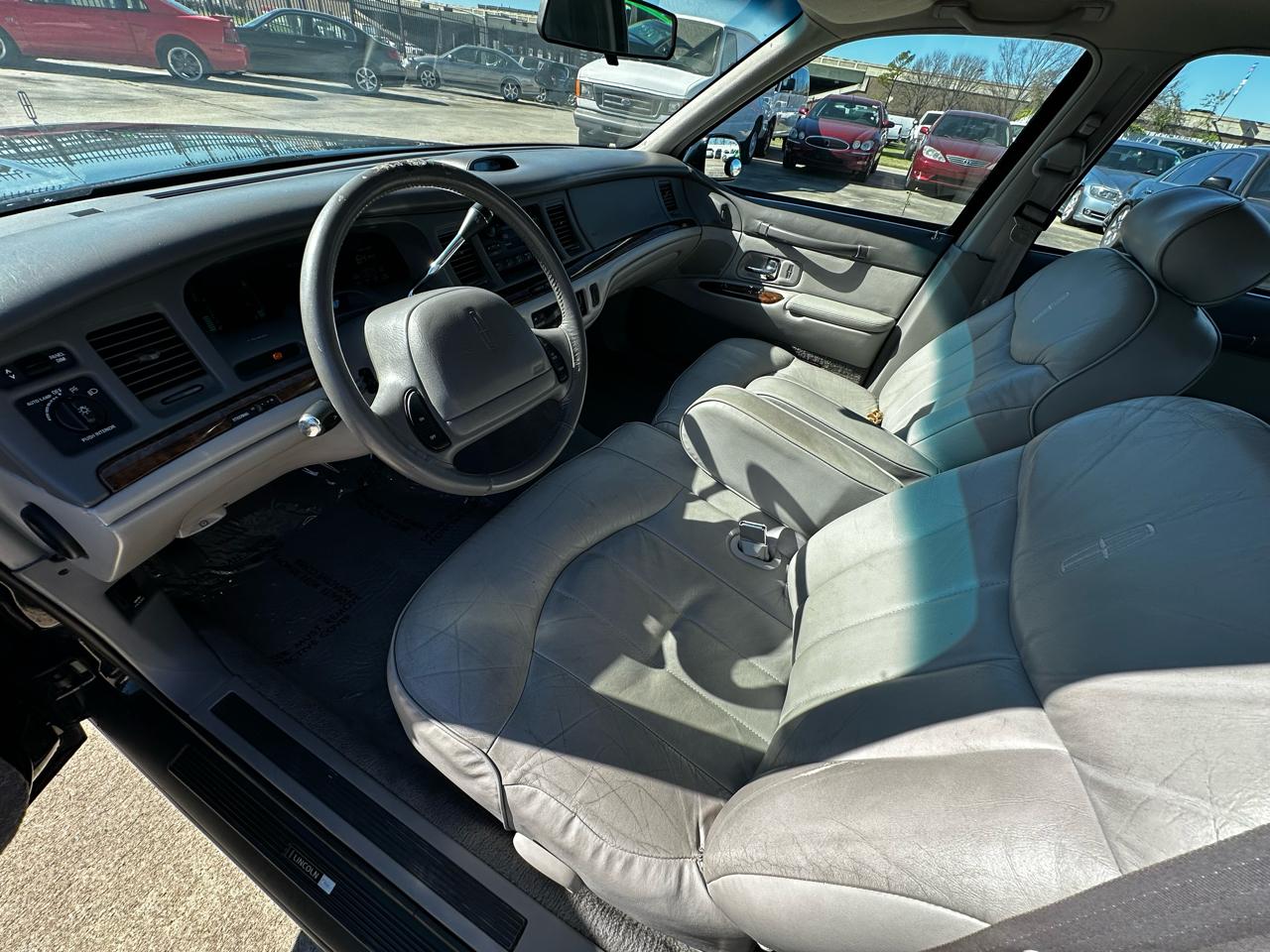 Lincoln Town Car Executive 1997