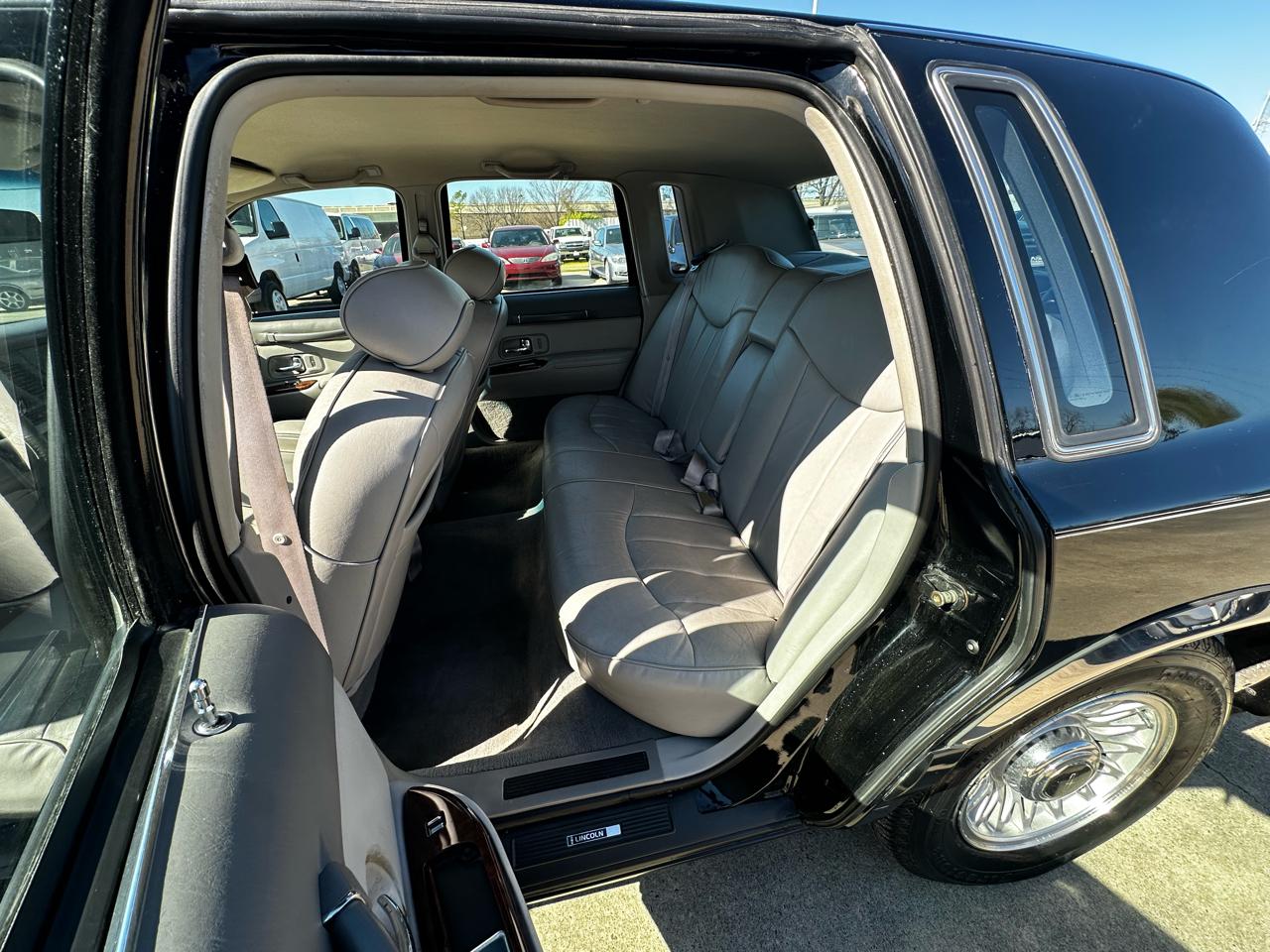 Lincoln Town Car Executive 1997