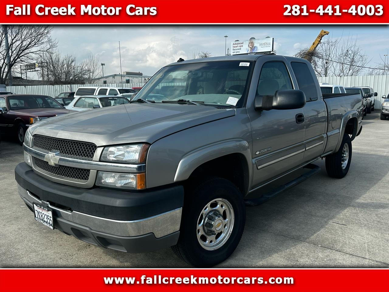 2003 Chevrolet Silverado 2500HD LS Ext. Cab Short Bed 2WD