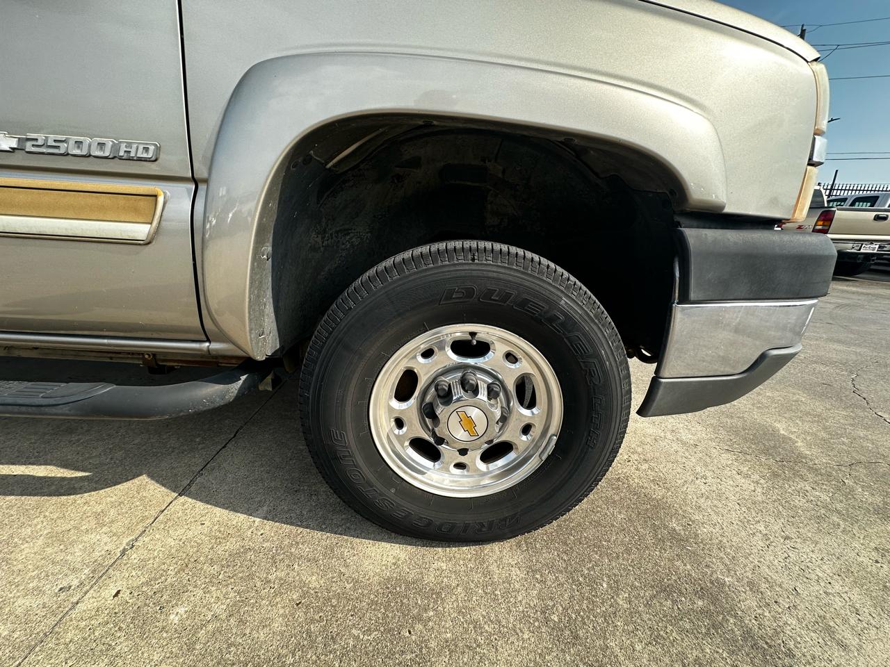 Chevrolet Silverado 2500HD LS Ext. Cab Short Bed 2WD 2003