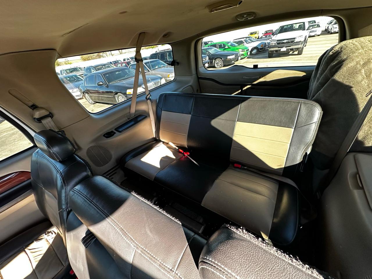 Ford Excursion Eddie Bauer 6.0L 4WD 2005