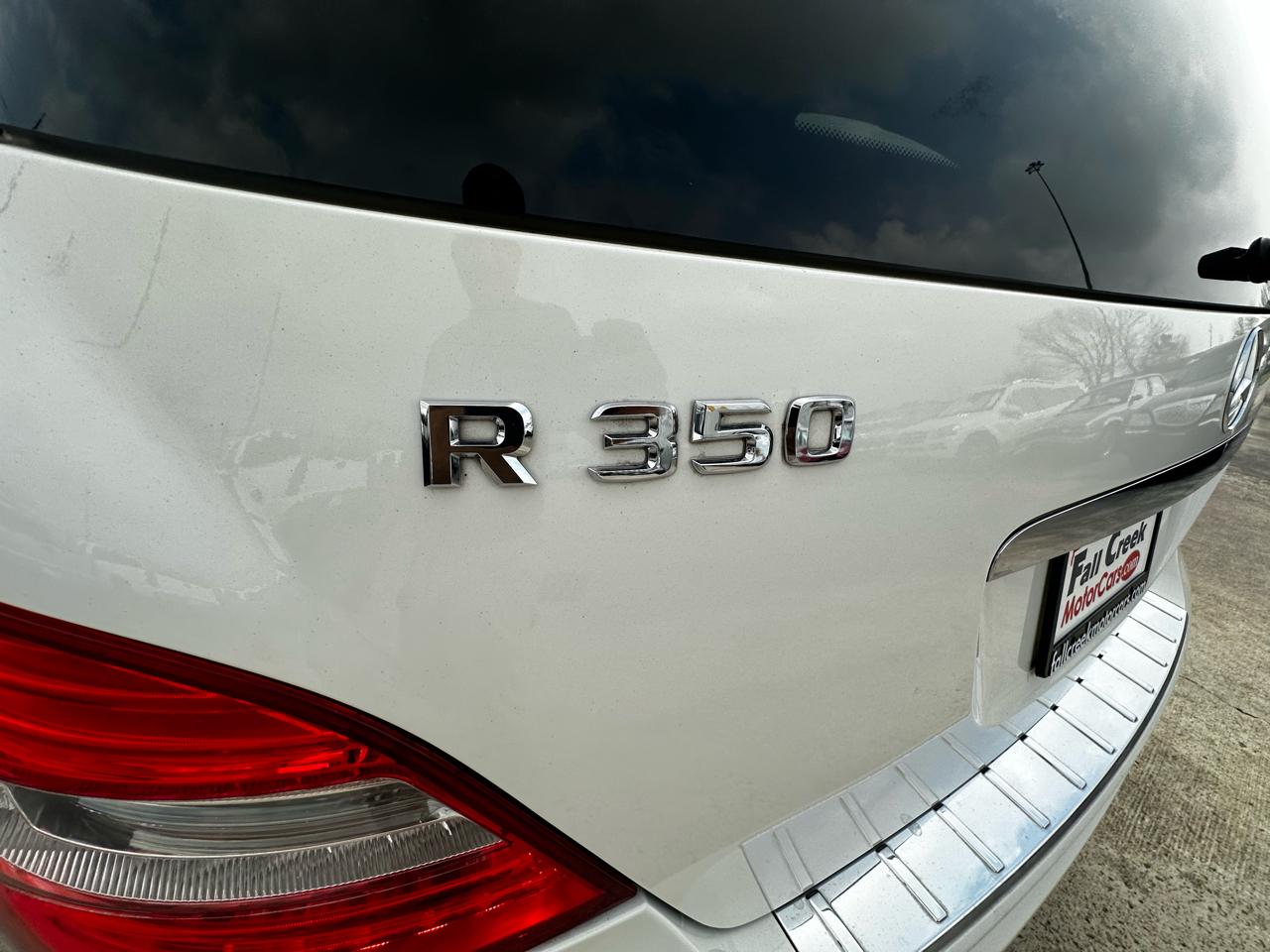 Mercedes-Benz R-Class R350 4MATIC w/ 3rd Row 2012