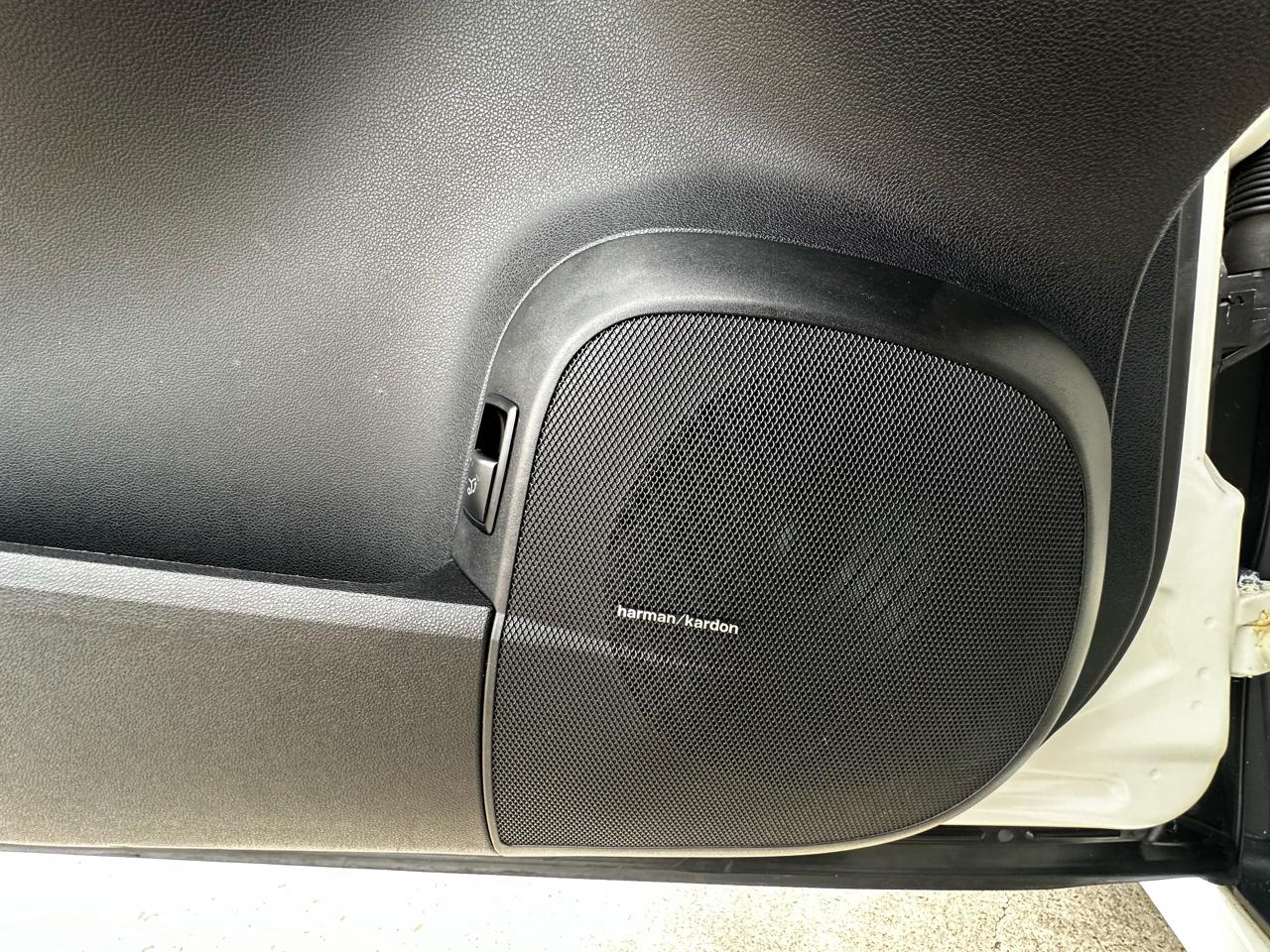 Mercedes-Benz R-Class R350 4MATIC w/ 3rd Row 2012