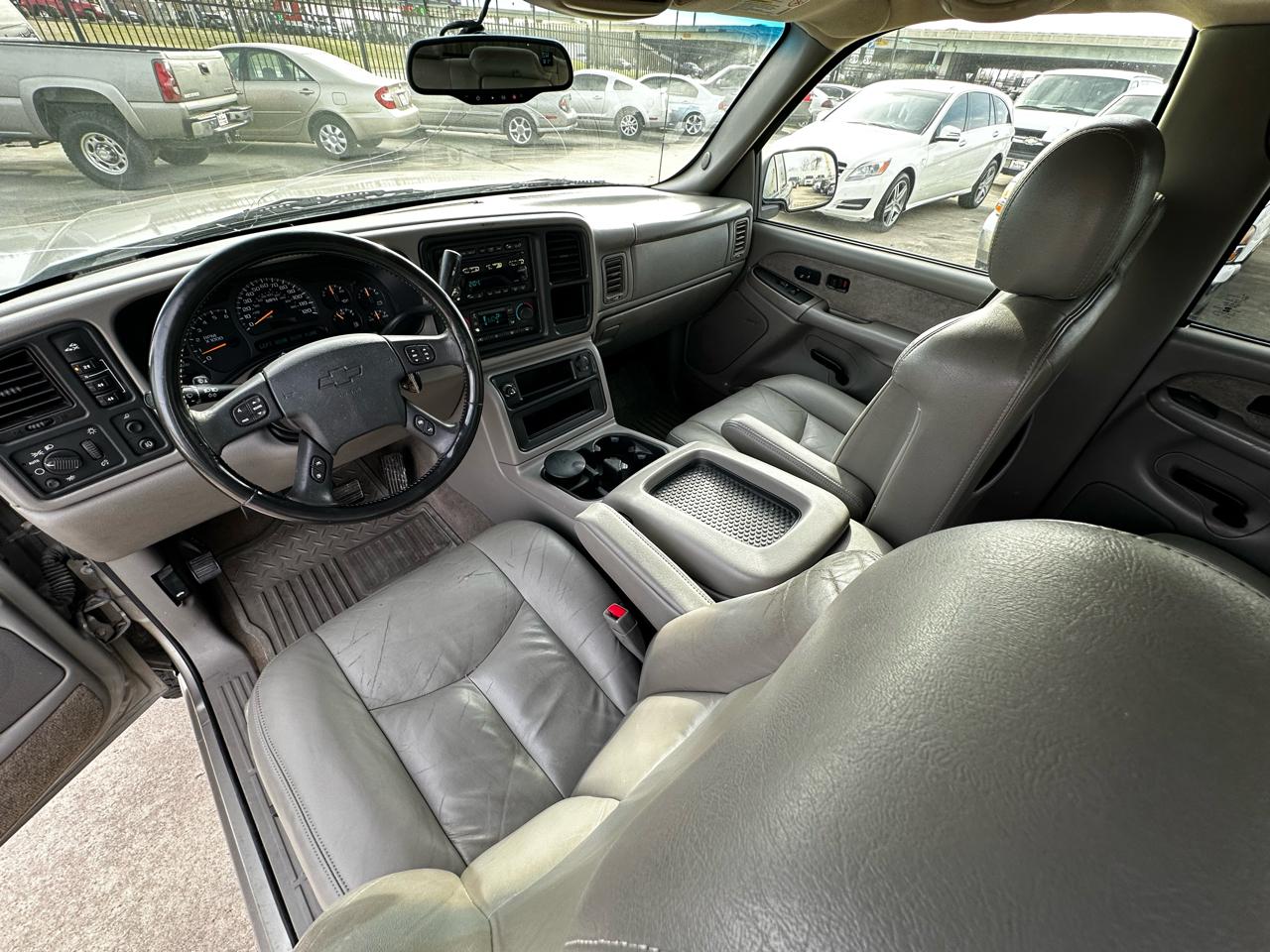 Chevrolet Silverado 2500HD LT Crew Cab Short Bed 4WD 2003