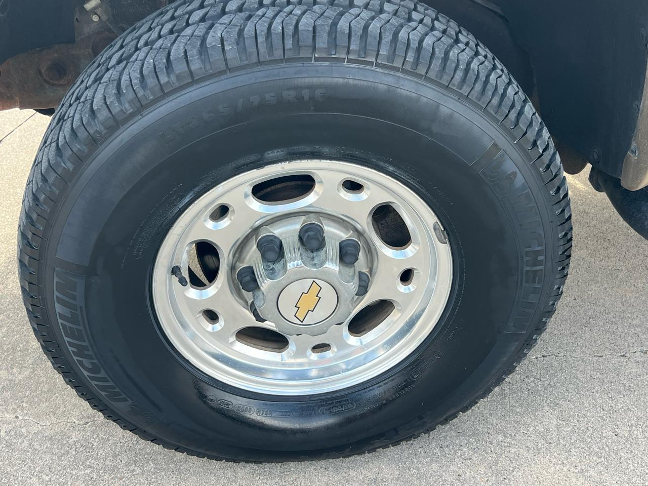 Chevrolet Silverado 2500HD LT Crew Cab Long Bed 4WD 2004