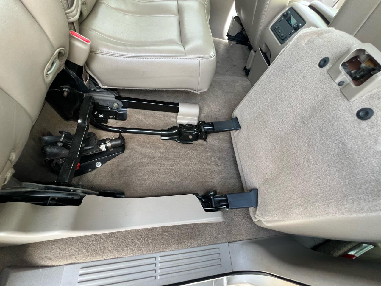 Chevrolet Silverado 2500HD LT Crew Cab Long Bed 4WD 2004