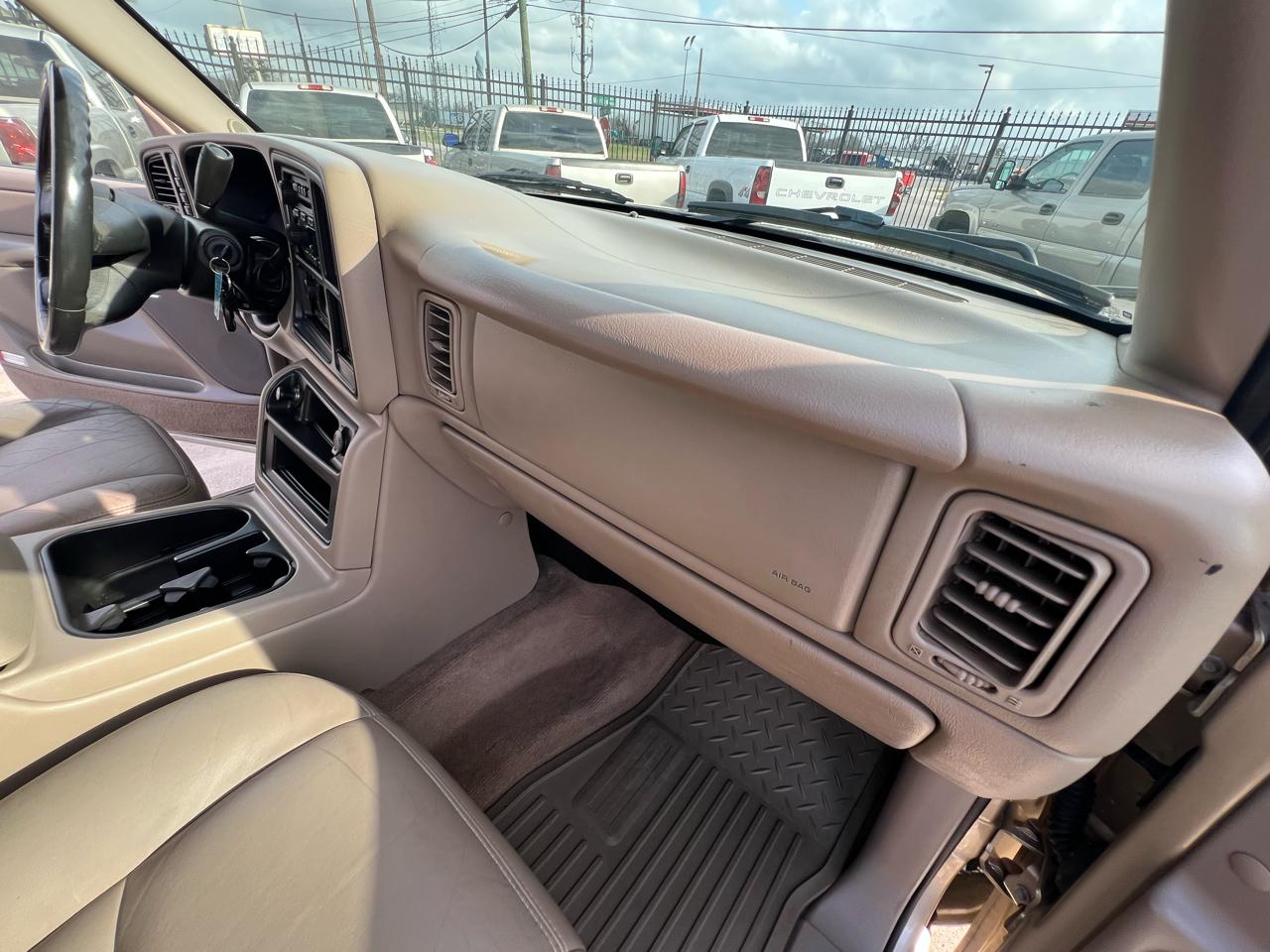 Chevrolet Silverado 2500HD LT Crew Cab Long Bed 4WD 2004