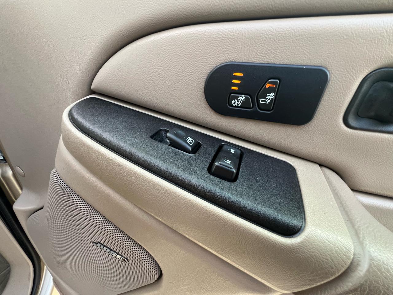 Chevrolet Silverado 2500HD LT Crew Cab Long Bed 4WD 2004