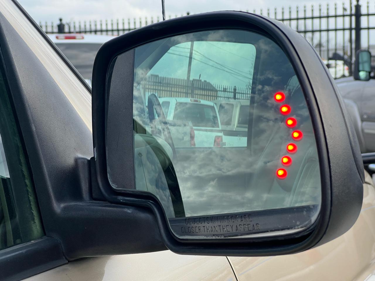 Chevrolet Silverado 2500HD LT Crew Cab Long Bed 4WD 2004