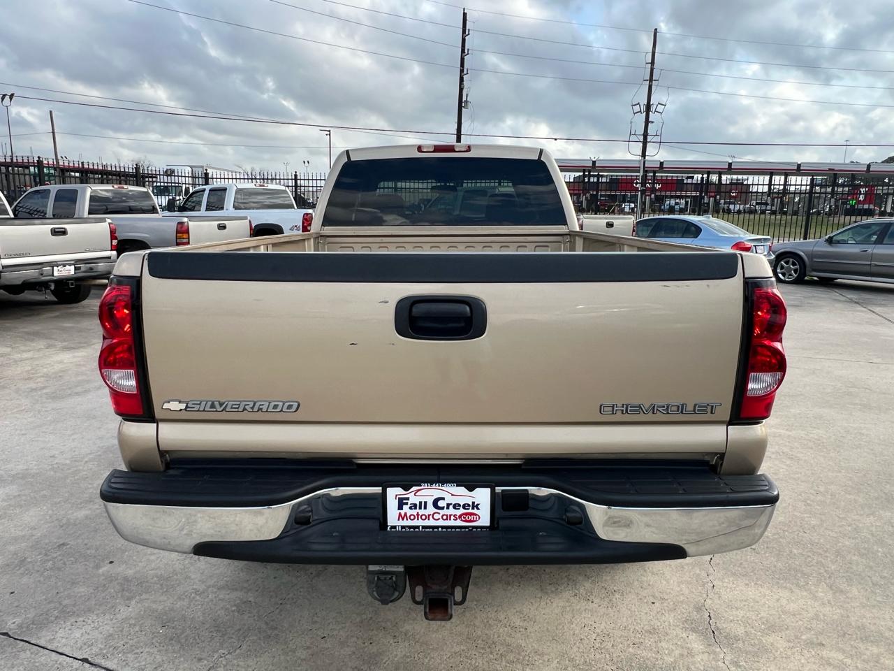 Chevrolet Silverado 2500HD LT Crew Cab Long Bed 4WD 2004