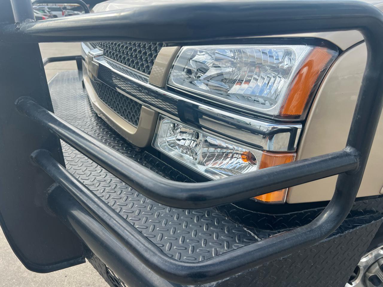 Chevrolet Silverado 2500HD LT Crew Cab Long Bed 4WD 2004