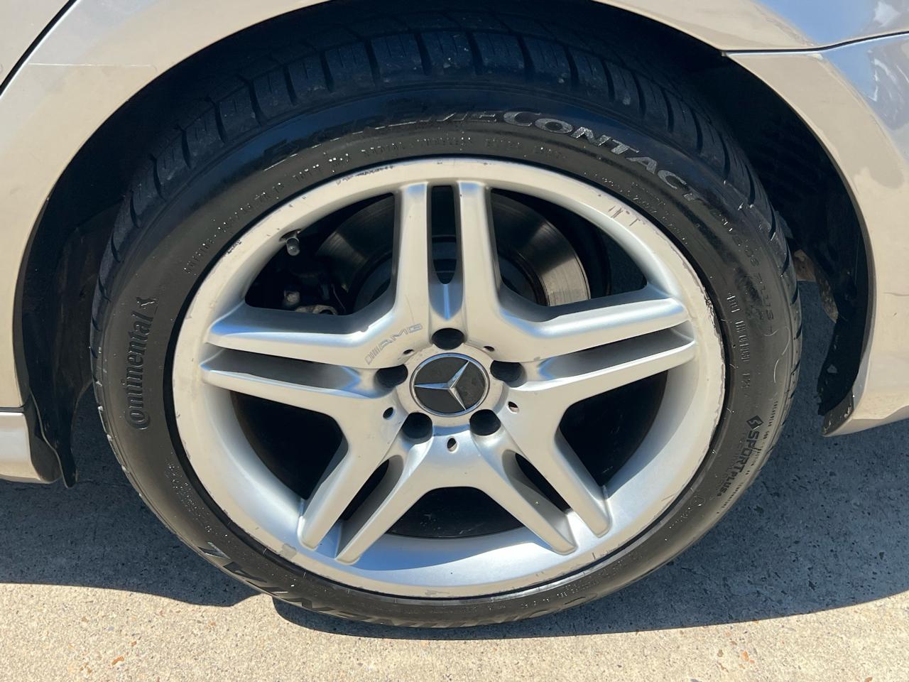 Mercedes-Benz CLS-Class CLS500 4-Door Coupe 2006