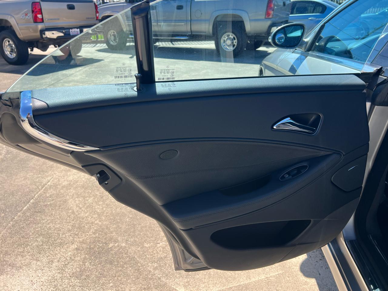 Mercedes-Benz CLS-Class CLS500 4-Door Coupe 2006