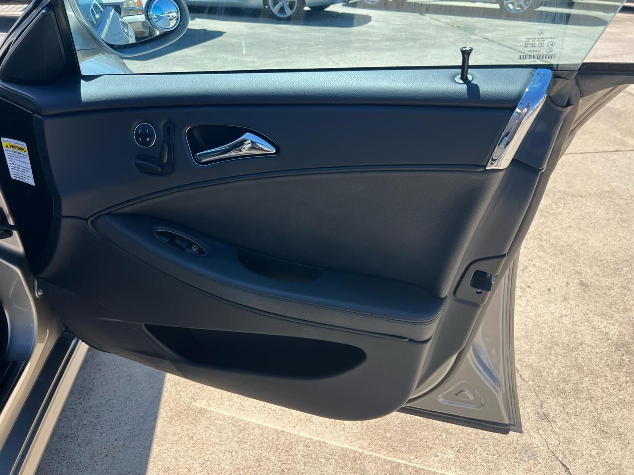 Mercedes-Benz CLS-Class CLS500 4-Door Coupe 2006