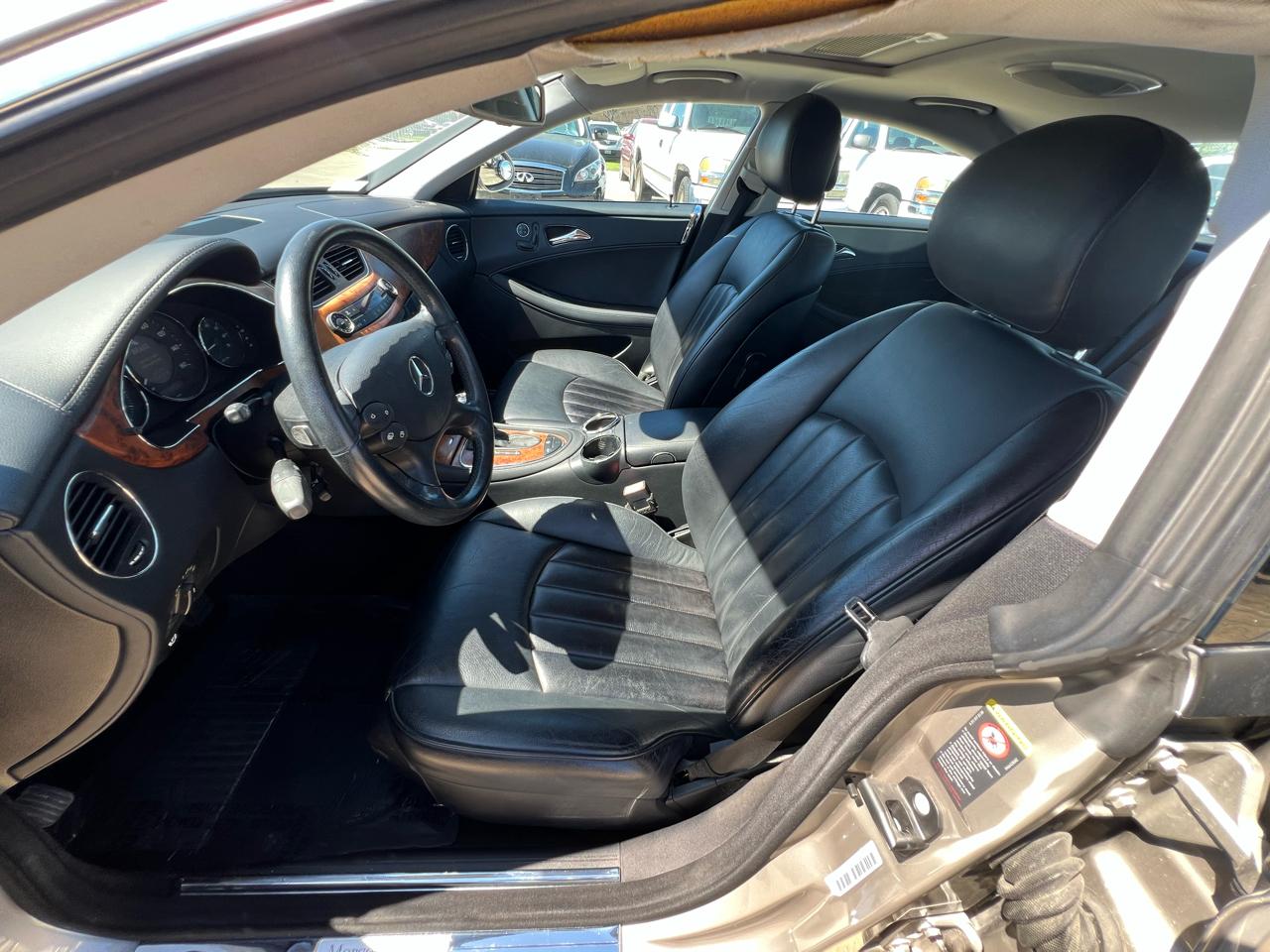 Mercedes-Benz CLS-Class CLS500 4-Door Coupe 2006