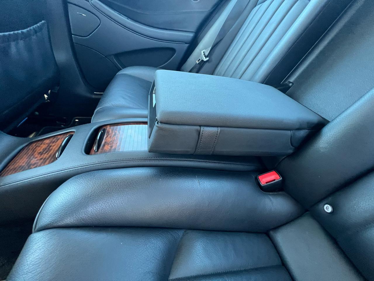 Mercedes-Benz CLS-Class CLS500 4-Door Coupe 2006