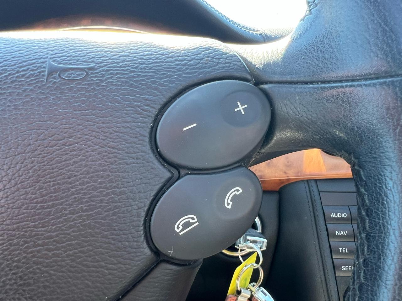 Mercedes-Benz CLS-Class CLS500 4-Door Coupe 2006