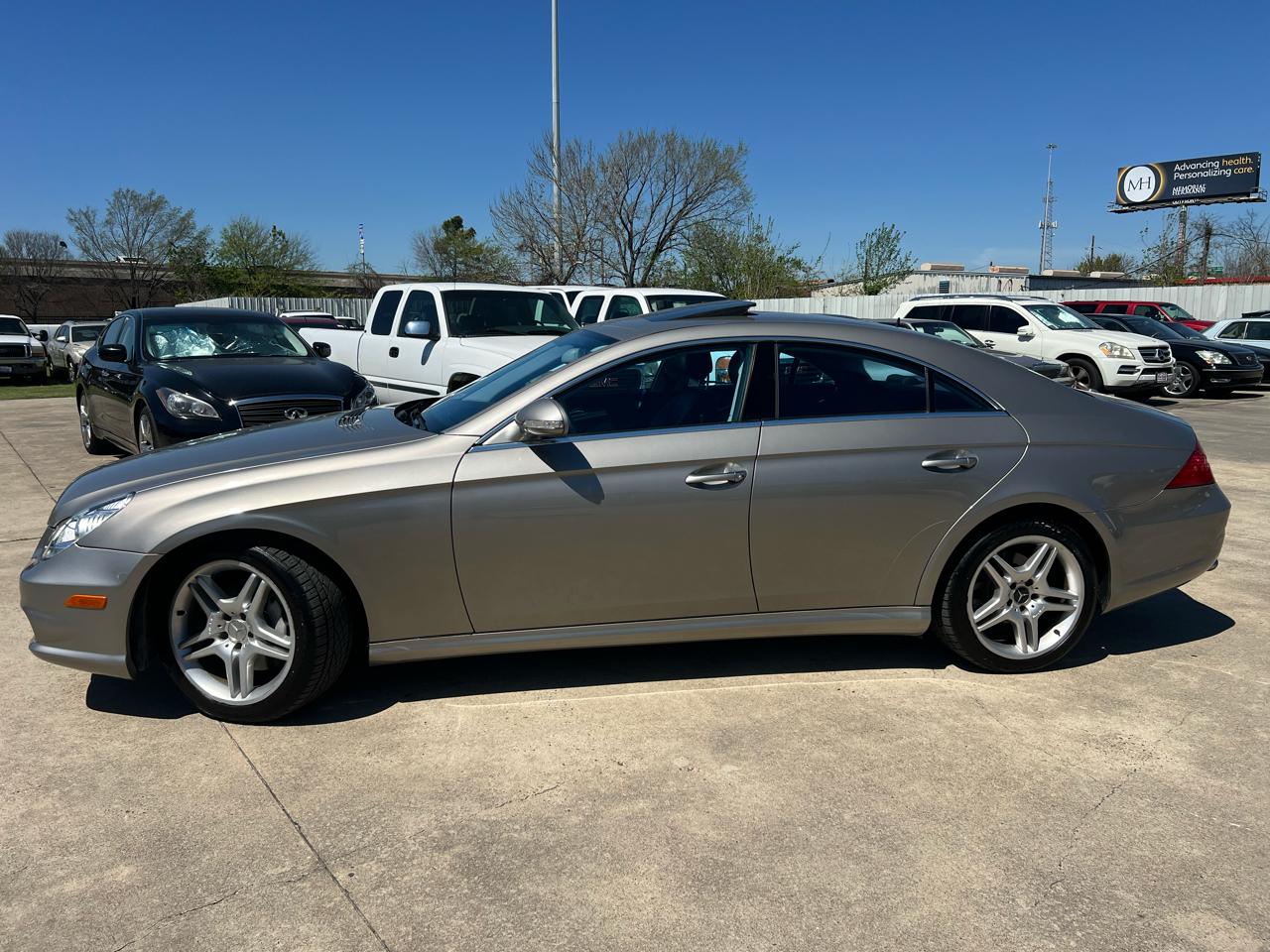 Mercedes-Benz CLS-Class CLS500 4-Door Coupe 2006