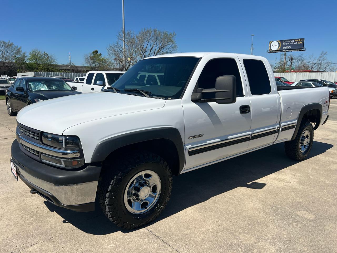 Chevrolet Silverado 2500 LT Ext. Cab 4-Door Short Bed 4WD 2002