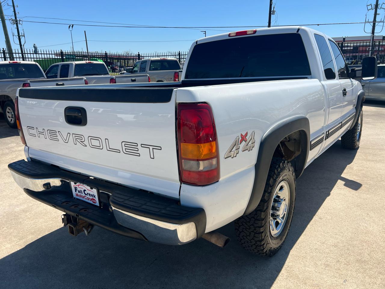 Chevrolet Silverado 2500 LT Ext. Cab 4-Door Short Bed 4WD 2002
