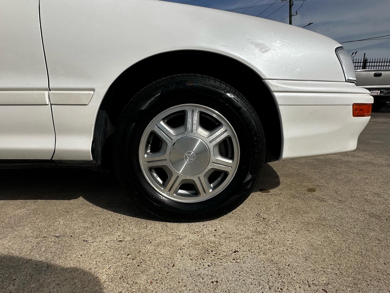 Toyota Avalon XLS 1995