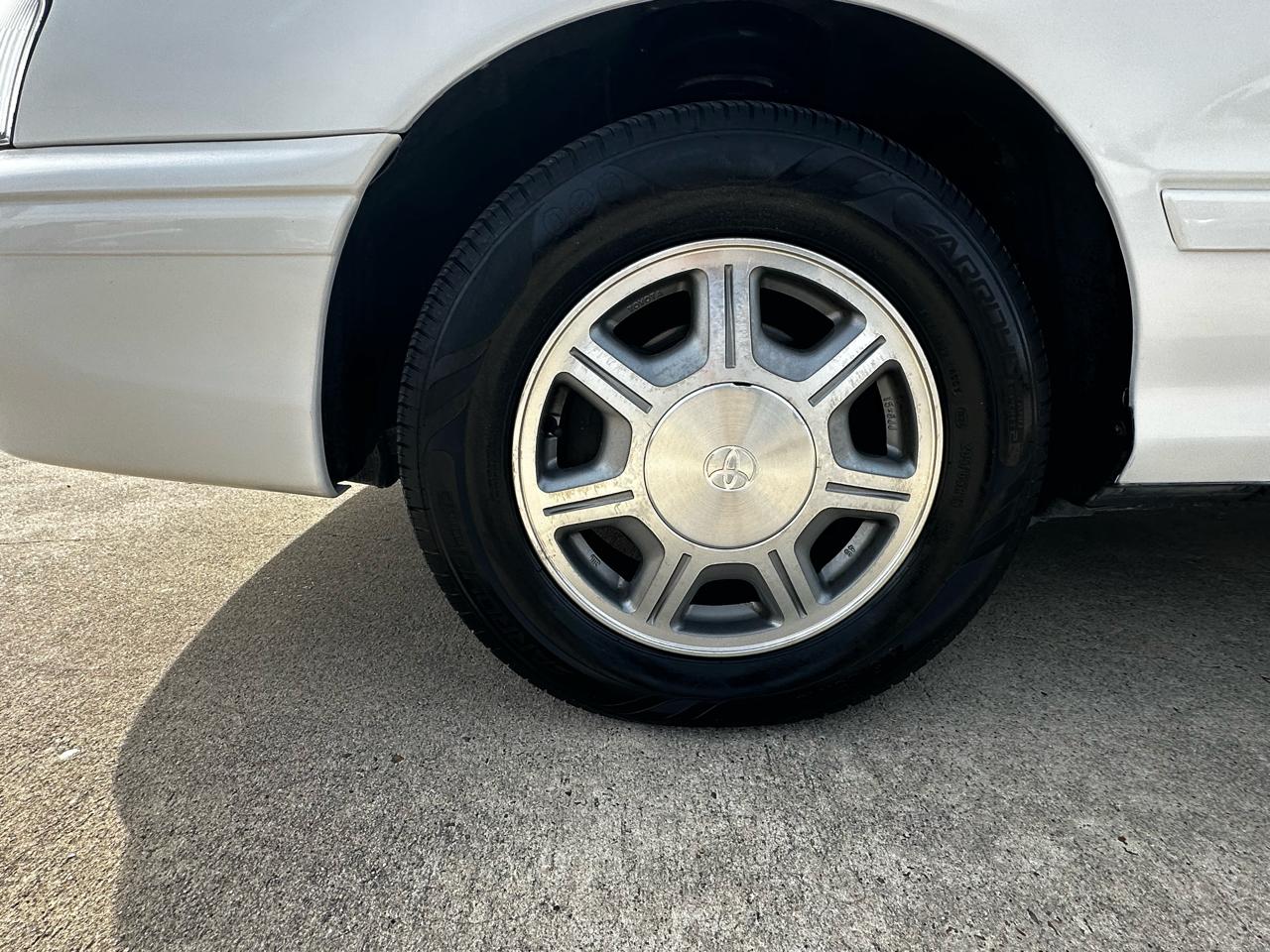 Toyota Avalon XLS 1995