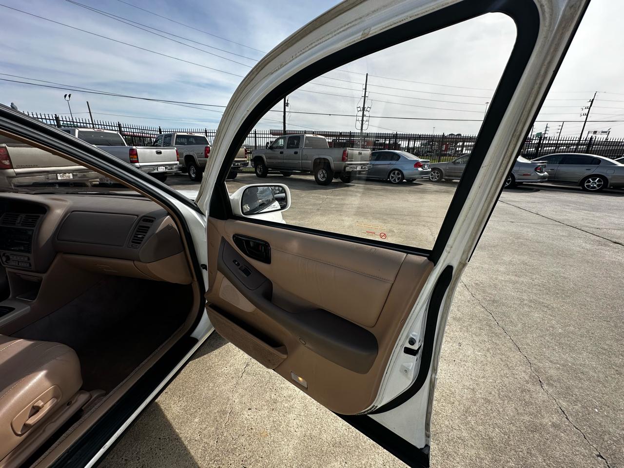 Toyota Avalon XLS 1995