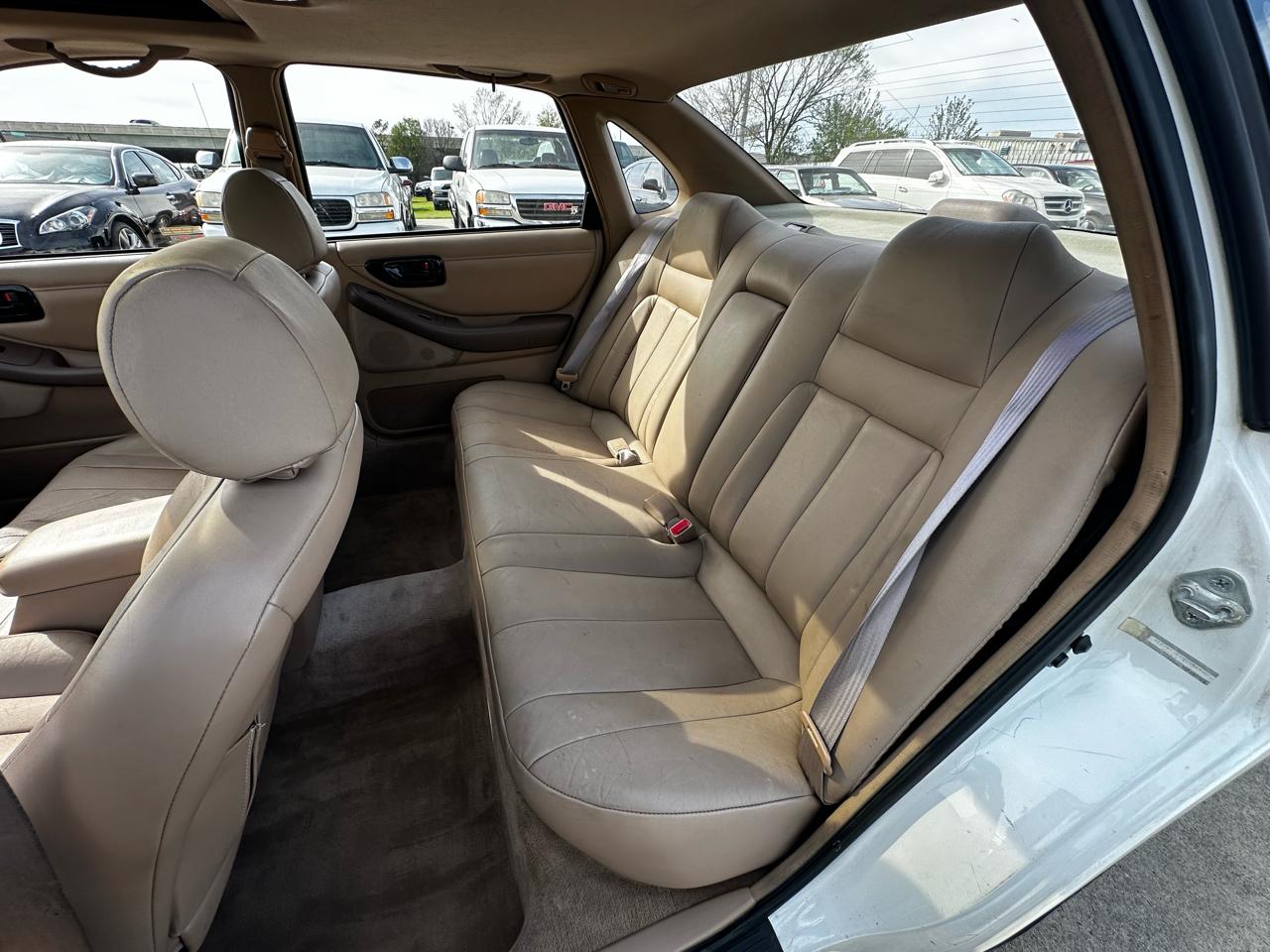 Toyota Avalon XLS 1995