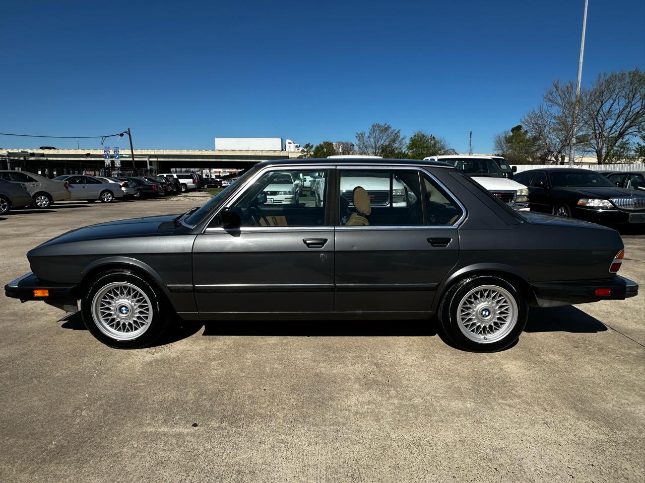 BMW 5-Series 528E automatic 1982