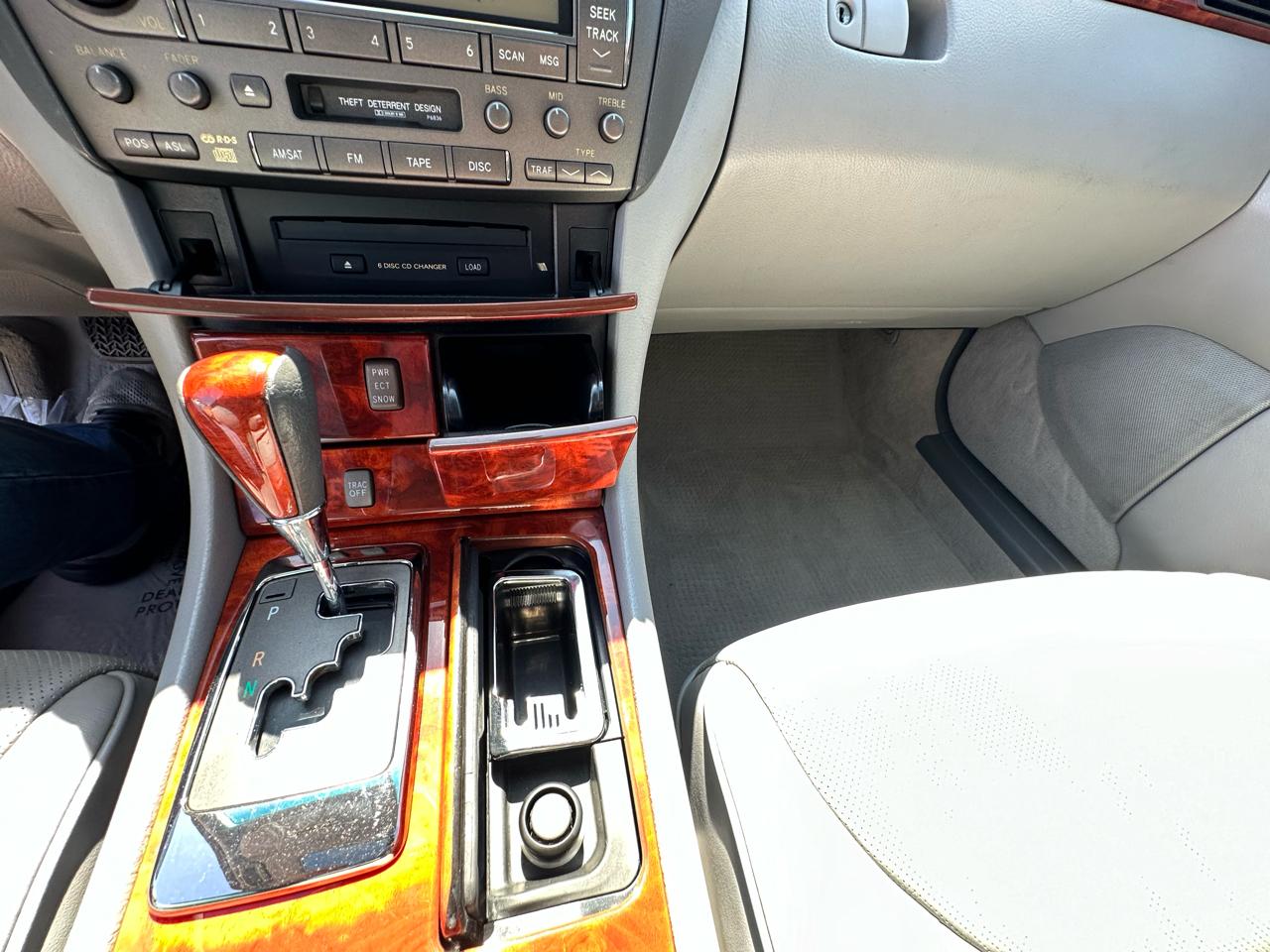 Lexus LS 430 Sedan 2004