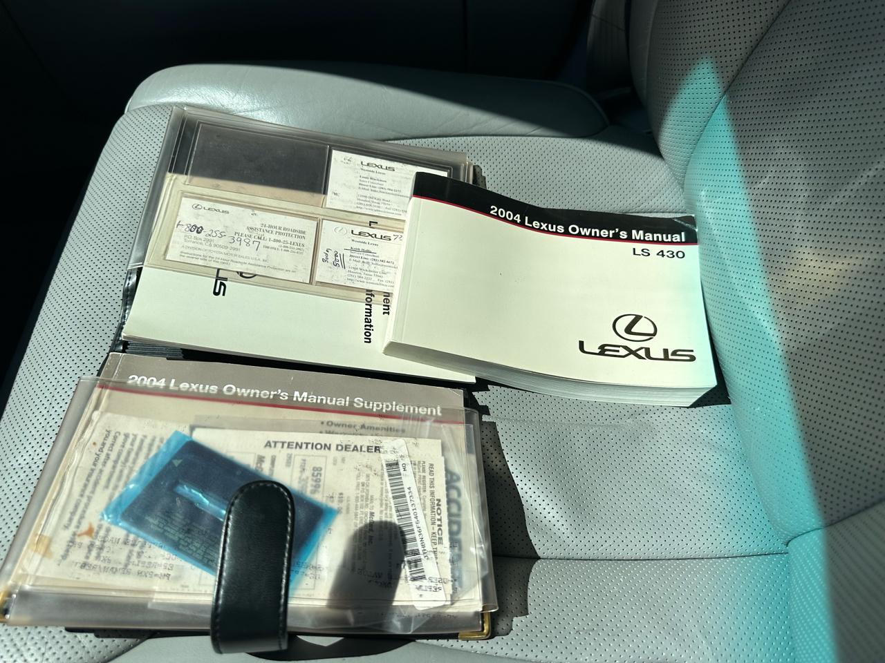 Lexus LS 430 Sedan 2004