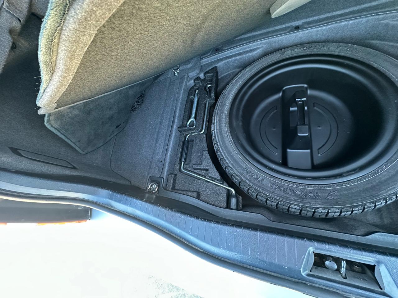 Lexus LS 430 Sedan 2004